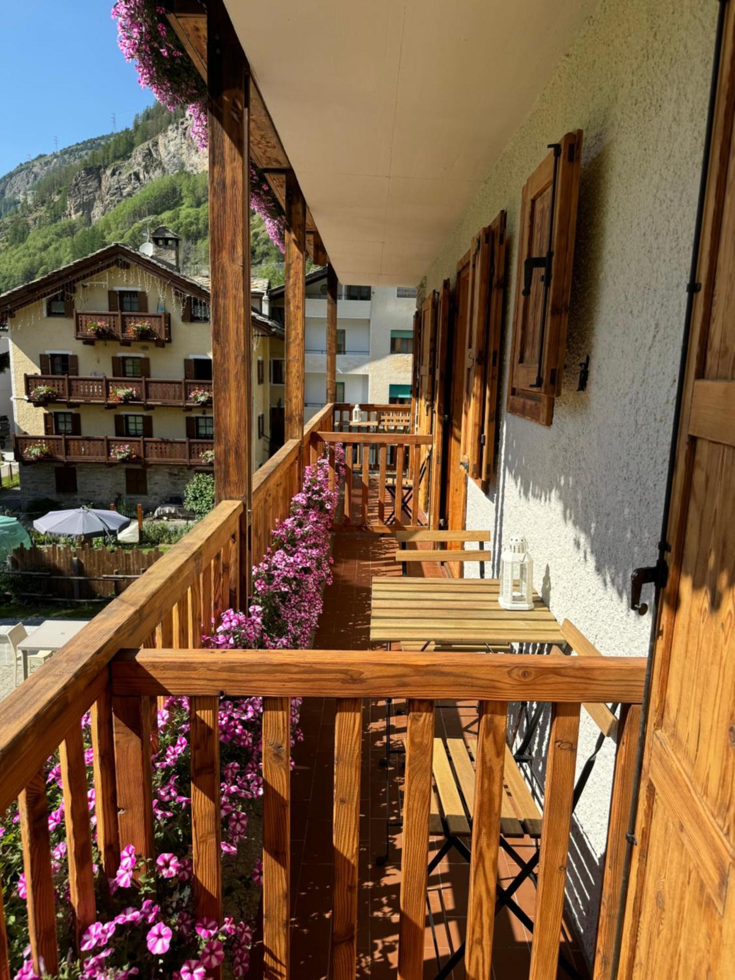 Hotel Ondezana Cogne Exterior photo